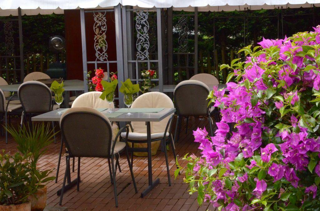 Hotel Restaurant Kutchi Bellevue Экстерьер фото
